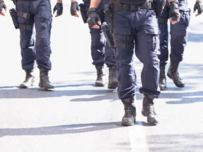 pol